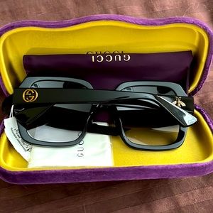 Authentic Gucci Sunglasses with velvet case.
